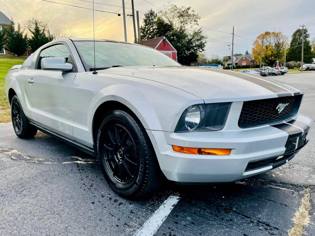 Compare V6 Premium RWD And Other 2007 Ford Mustang Trims For Sale CarGurus