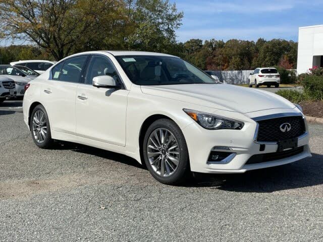 Infiniti q50 2022