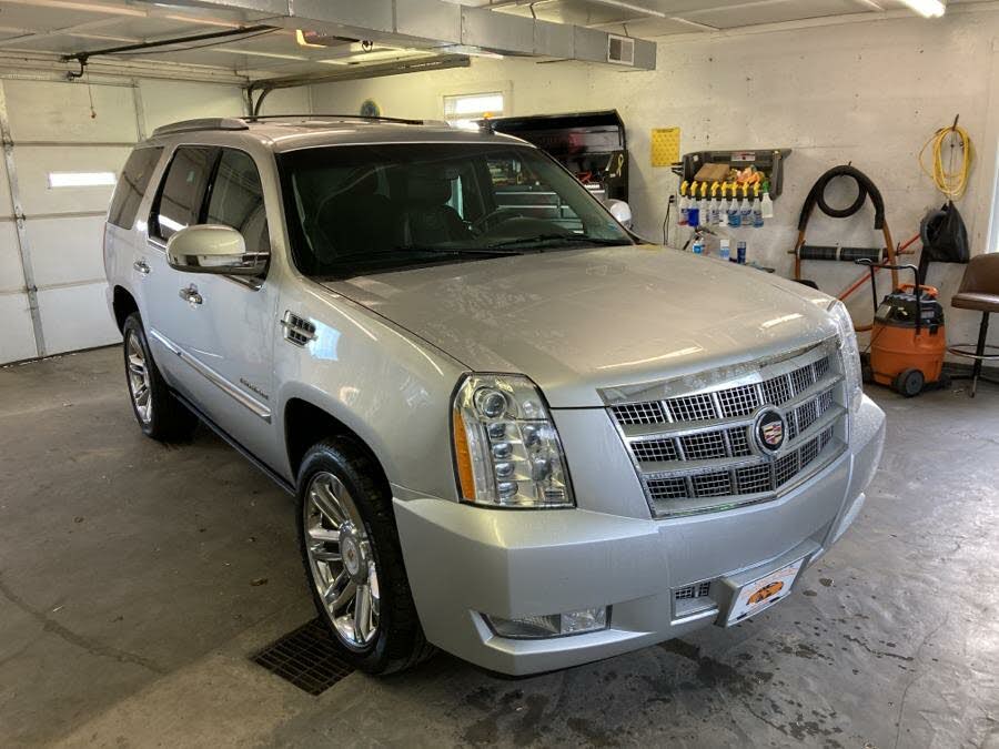 Used 2013 Cadillac Escalade for Sale in Dover Foxcroft, ME (with Photos